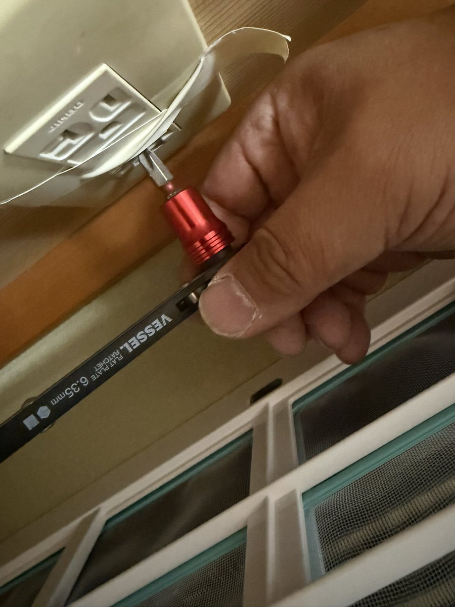 ベッセルさんは、我々電気屋の強い味方なのですよ。

狭いのは嫌い

#ベッセル