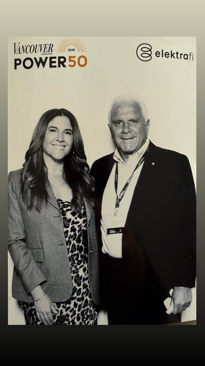 Happy birthday to the greatest of all time 🐐!!! I love you, I look up to you and am grateful to celebrate you today + every day 💛.