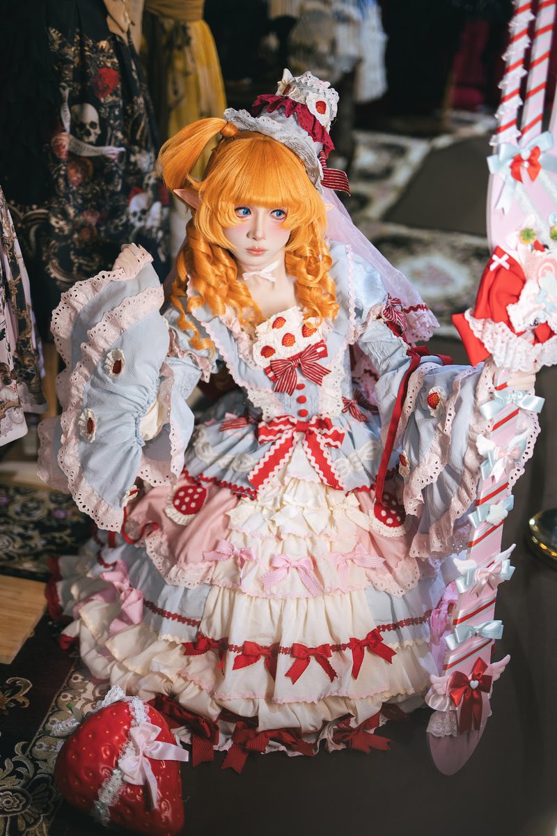 HinanaQueena は、予約時はサイズカスタマイズできます。ぜひ、この