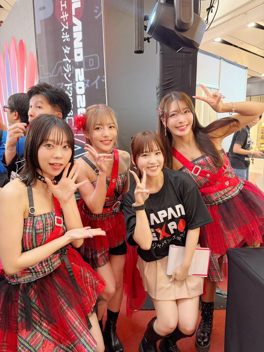 あえた！うれしい〜🥹❤️❤️❤️

<a href="/rinasketch/">橋本 梨菜</a> 
<a href="/KawajiYukiko/">河路由希子🍏</a> 
<a href="/hikaru06kon/">青山ひかる@あおみん(あお松)</a>
