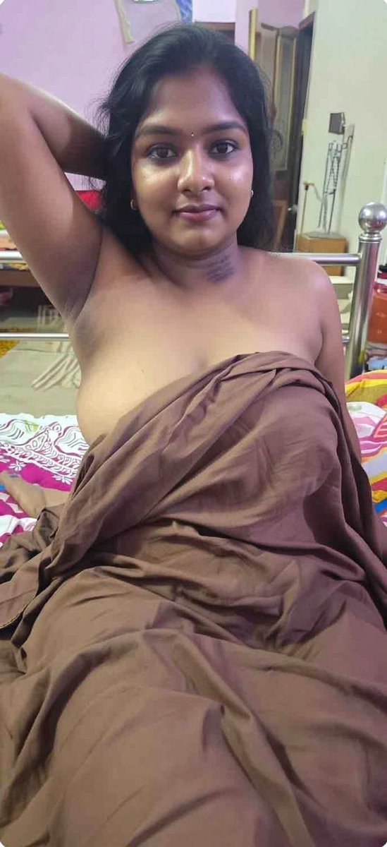 dirty_divya5's tweet photo. பொண்ணுக்கு கண்ணன் ரெண்டும் கொழு கொழுன்னு பாக்க அம்சமா அழகா இருக்குல https://t.co/ig6R4VSALl