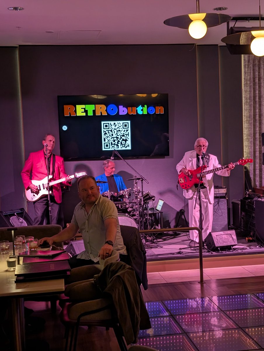 ᴋʏʟᴇ tweet media