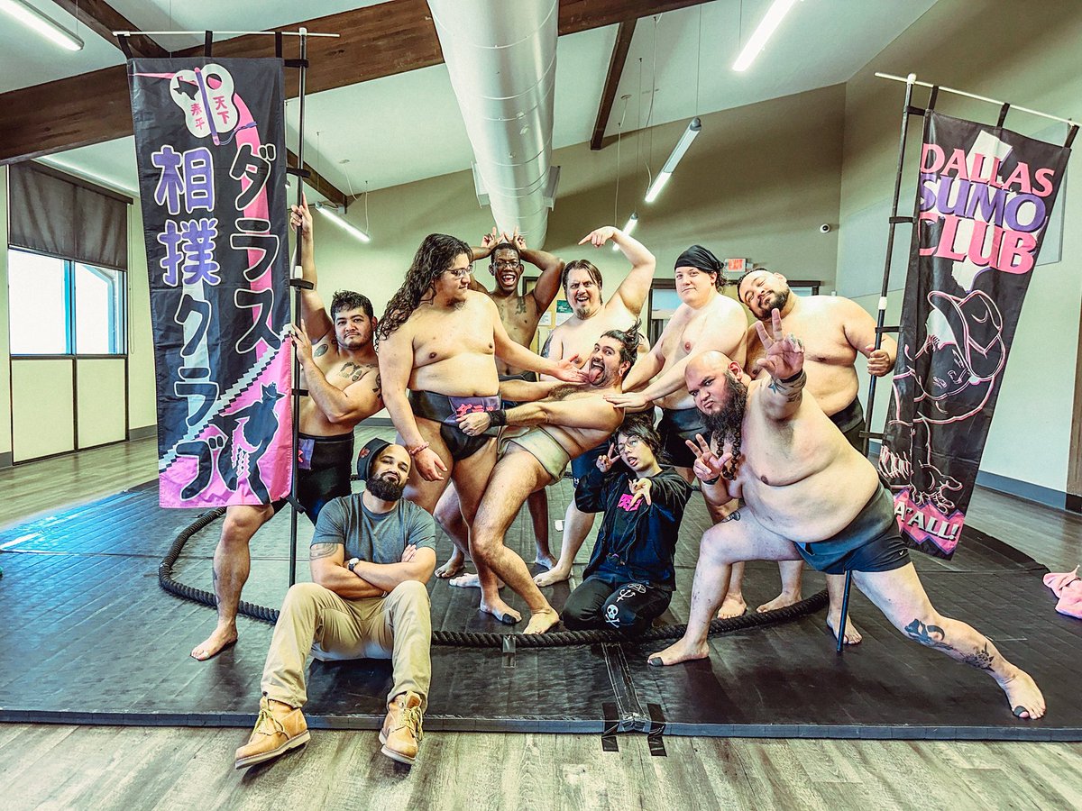 Officially holdin’ it down with <a href="/dallasparkrec/">Dallas Park and Recreation Department</a>! Huge thank you to everyone who made this milestone happen, it’s great to be recognized by our city and have their support! 💪🤠

Looking forward to the future, more to come! 🤝

#dallas #ダラス #sumo #相撲 #texas