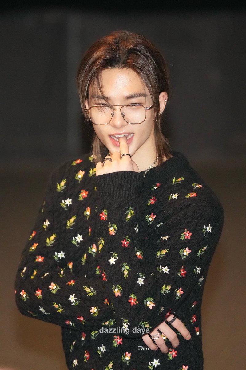 hwanghjkr's tweet photo. 260208 #현진 #hyunjin #straykids #스키즈 https://t.co/FWgd7W1Nn4