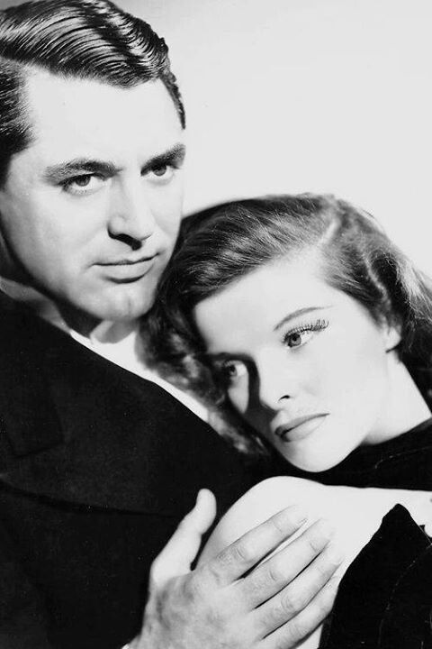 #CaryGrant and #KatharineHepburn in a publicity still for "Holiday", 1938.📽️📸