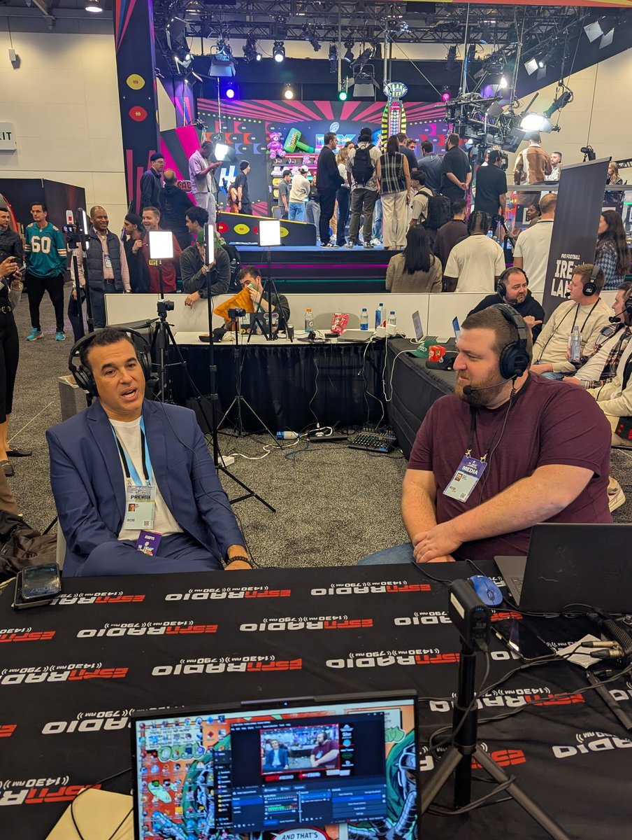 Phil Benotti tweet media