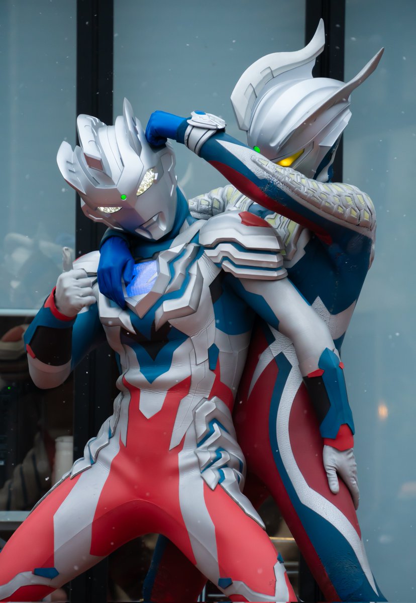 Ultra_0912's tweet photo. #ウルトラマンゼロ 
#ウルトラマンゼット 
#毎日ハウジング和泉中央住宅展示場 https://t.co/80OidiUvNI