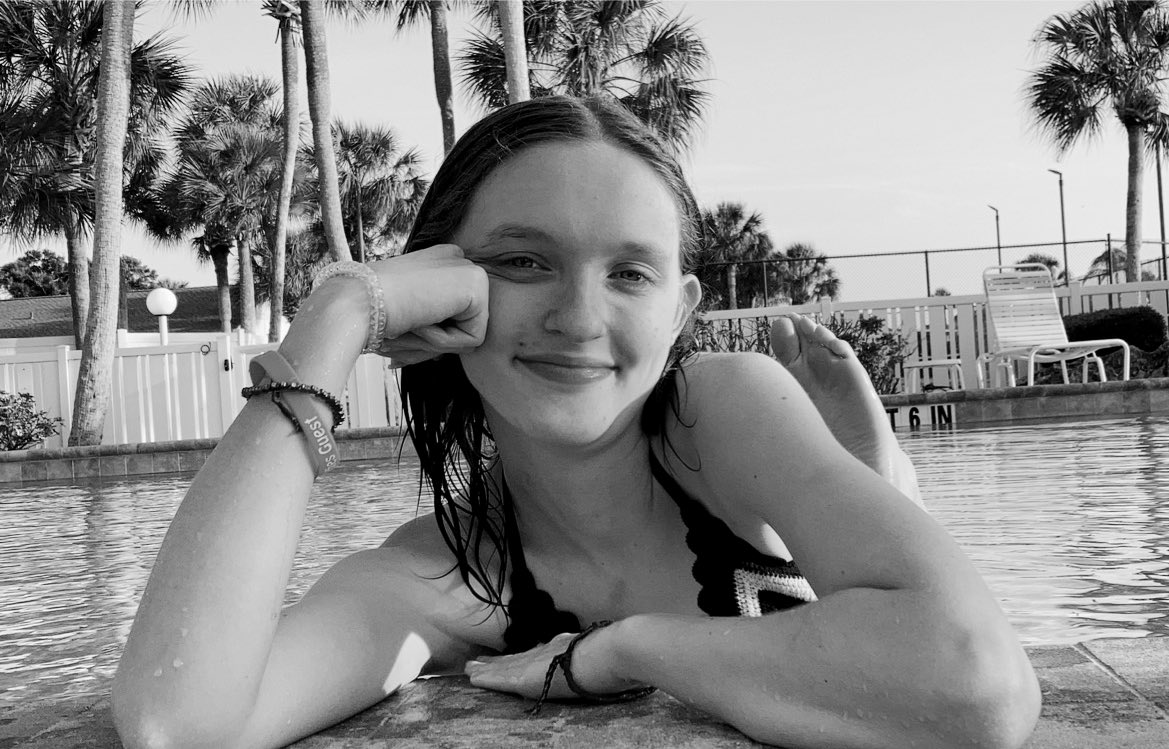 Special content made for those who contribute(d) to my sub funded cruise trip 😈🌀