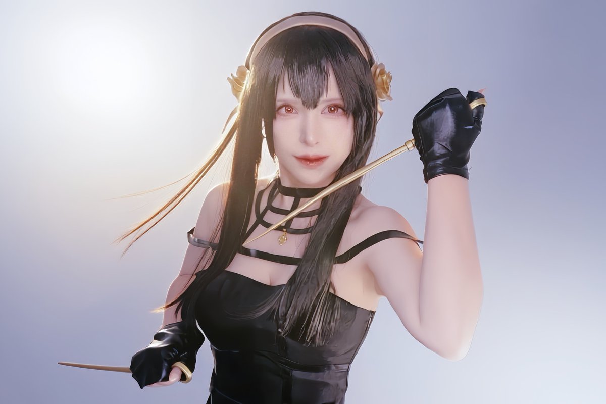 cosplay｜ヨル・フォージャー
いばら姫

#SPY_FAMILY
#ヨルフォージャーコスプレ
#スパイファミリーコスプレ