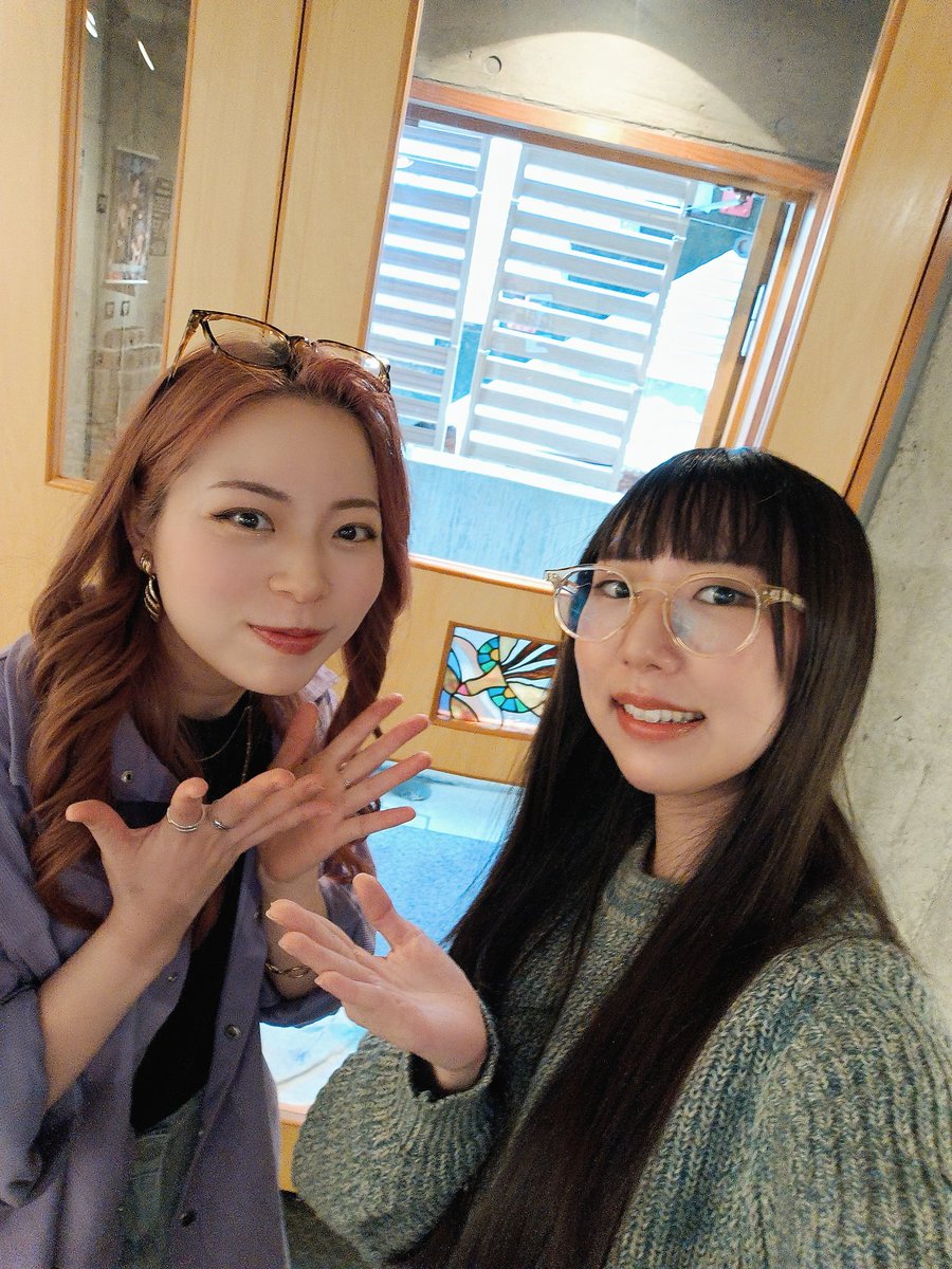 まんぷくさん（ <a href="/manpukupuku2/">萬腹企画</a> ）の個展に行ってきました🥹✨
推しのアムアクキーをGET出来てウキウキ上機嫌♪まえちゃんと（ <a href="/MAEPE_SU/">真愛（マエ）👑🐰👑5月2日（土）昼ベリーダンス</a> ）🤍🤍

グッズめちゃくちゃたくさんあった😳😳
18時までやってるので是非西荻窪ギャラリーがらんへ🏃🏃💦💨
#萬腹企画の個展