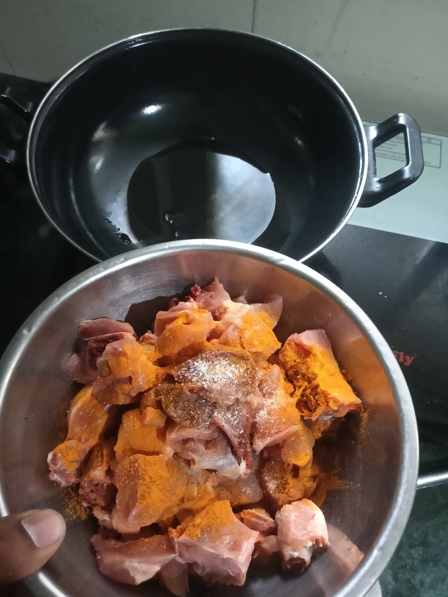 surajspeaks02's tweet photo. शिजवलं एकदाचं ❤️

#CookingIsLove https://t.co/gSSzr12G7I
