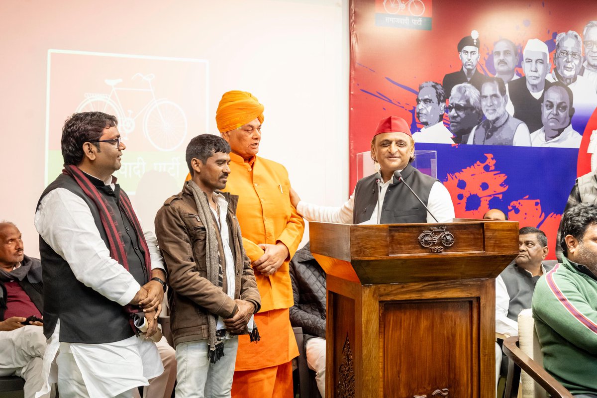 Akhilesh Yadav tweet media