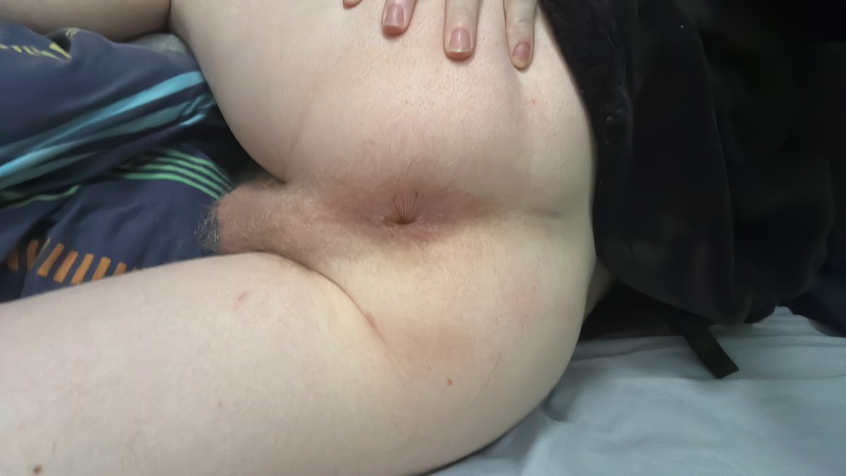 twinkforuse247's tweet photo. I’m filming a shower shoot later
What do you want to see from me when I’m in there? 👀

#gay #student #twink #anal #bi #dildo #OF #cumdump https://t.co/D5wCRitHKo