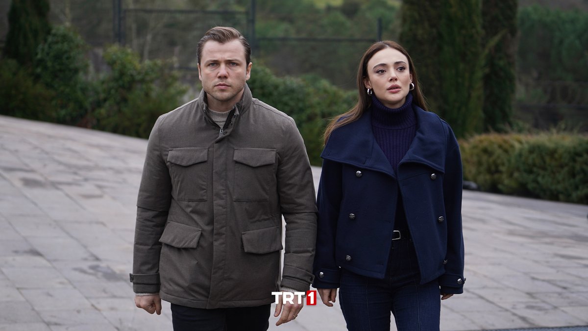 trt1's tweet photo. Bu uyum başka… ❤️‍🔥

Favori #HilAl sahnen hangisi? ✍🏻

#Teşkilat bu akşam 20.00’de TRT 1’de!
@teskilattrt https://t.co/dl0tMjDX7S