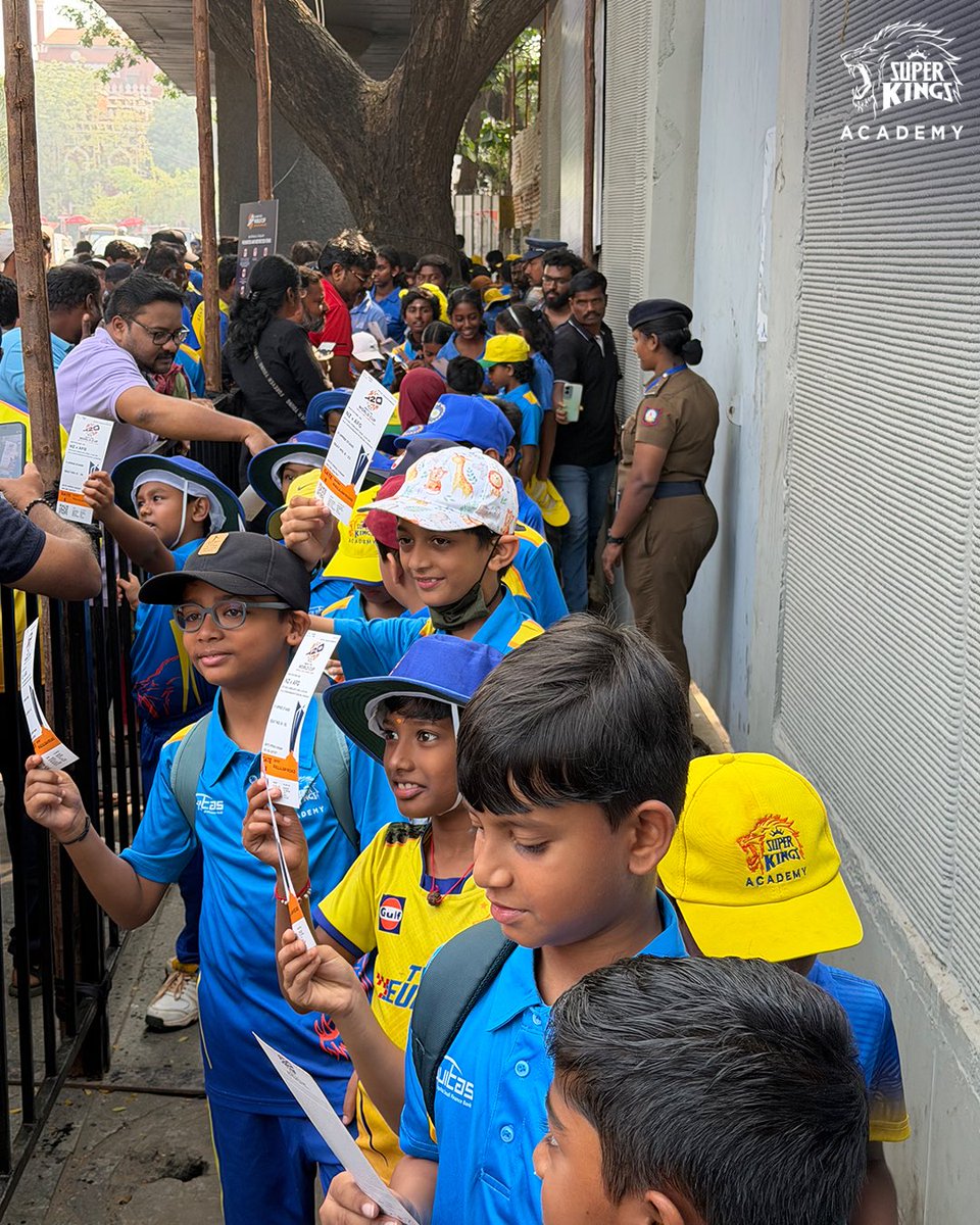 SuperKingsAcad's tweet image. #SKA kids witnessing the #NewZealand vs #Afghanistan #T20World Cup clash live at #Chepauk, soaking in the atmosphere and learning from the best. 💪