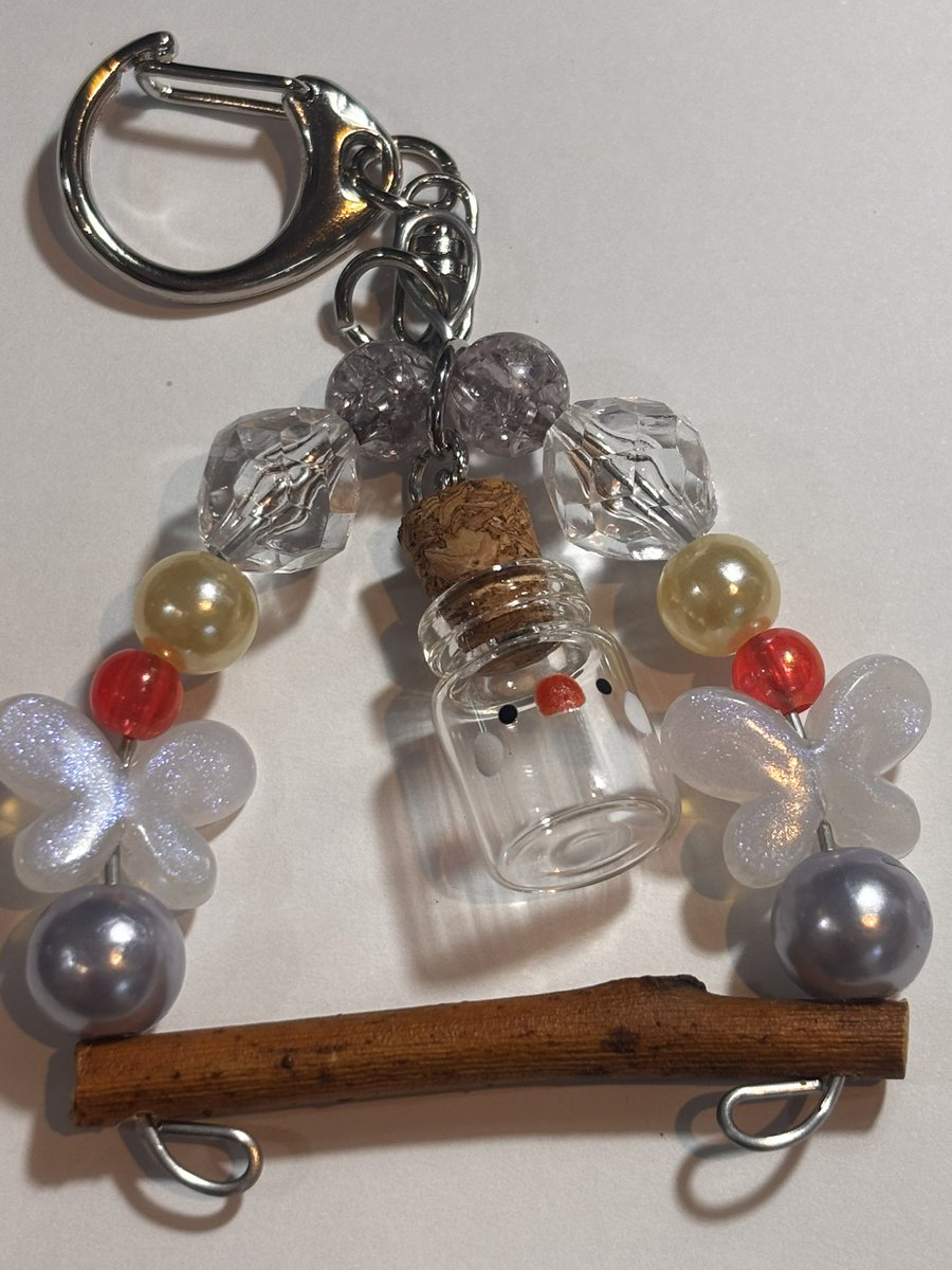 大変長い間お待たせして申し訳ございません🙇‍♀️ 現在、順番に