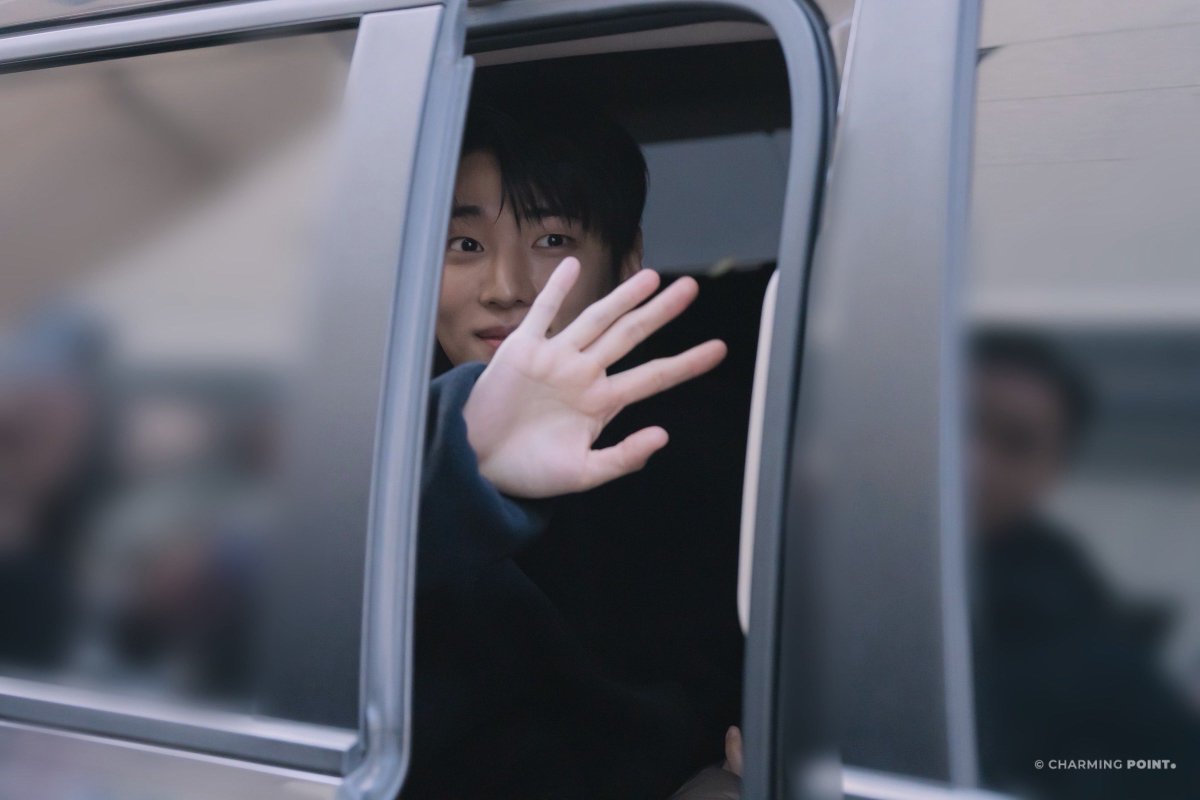 260207 𝗘𝗩𝗘𝗥𝗟𝗜𝗡𝗘
PREVIEW | 차카니!

#재찬 #JAECHAN #DKZ #디케이지