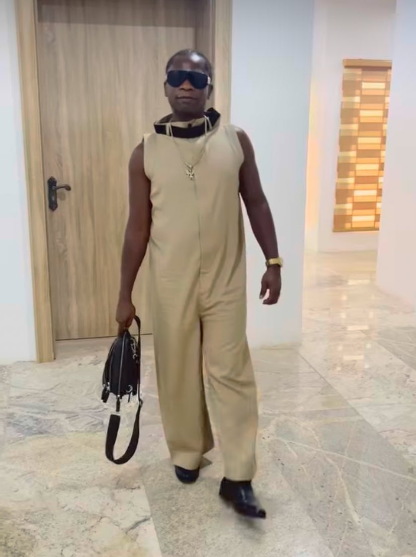 IamVade_'s tweet photo. GM CT_ 

Off to church. https://t.co/MOGCmhYalt