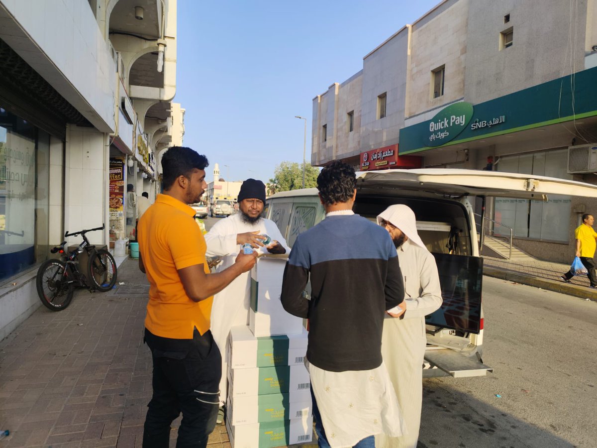 #جاليات_رأس_تنورة tweet media