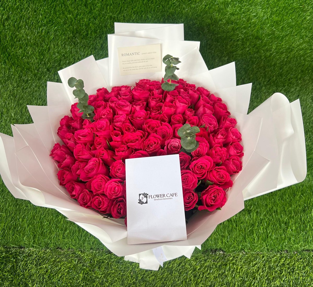 Good morning from <a href="/Flowercafe_ug/">FlowerCafe ug 🌺💐</a> 😍
Contact them and have such beauty and even more on a budget.
Location: Arua Park plaza B1-483D
Contact : 0705068284