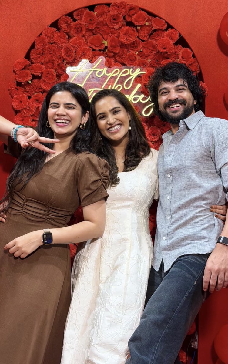 𝓫𝓾𝓭𝓭-𝔂 🦢 tweet media