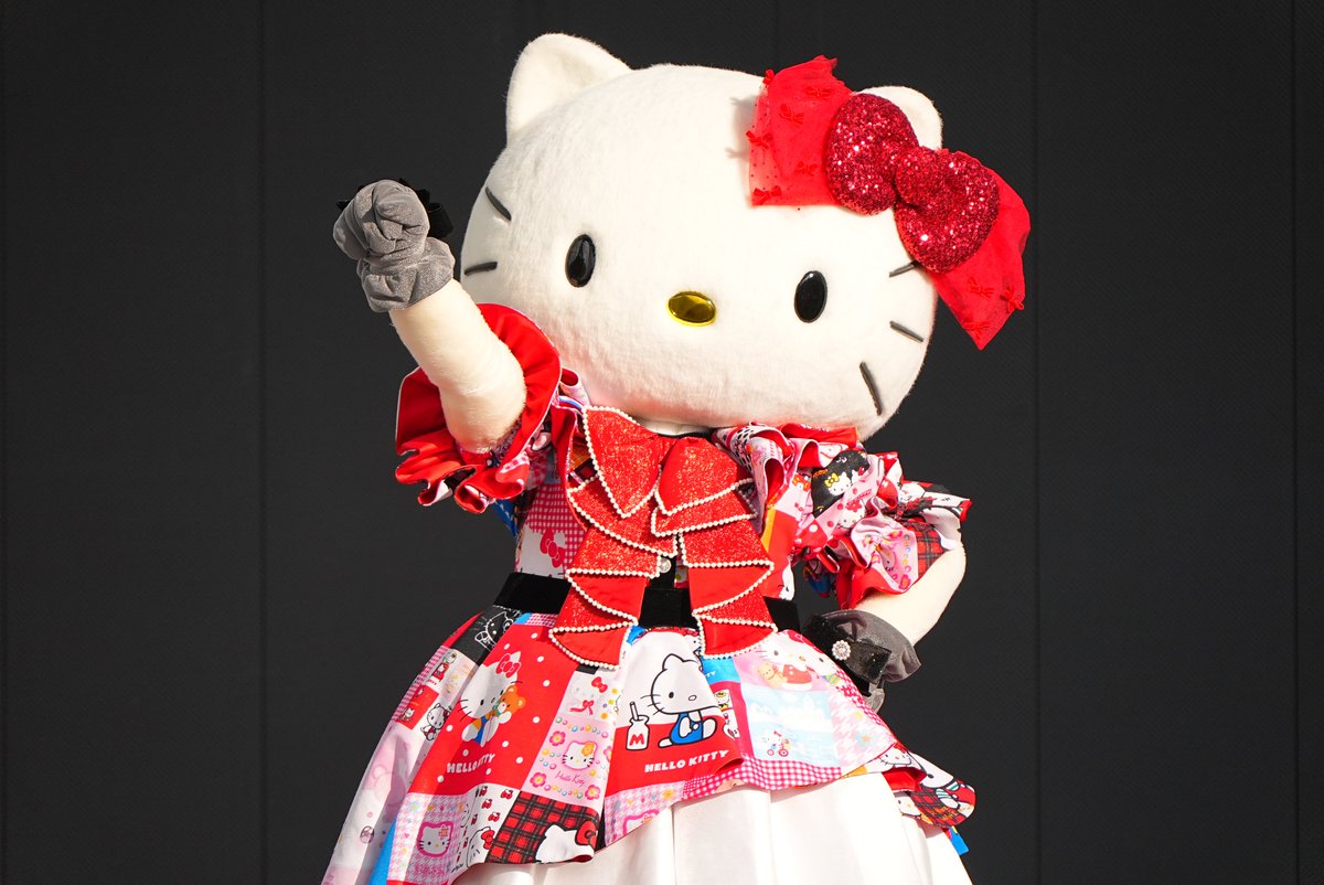 8年ぶりの大分市で会った50周年衣装のキティちゃん ということで昨日は