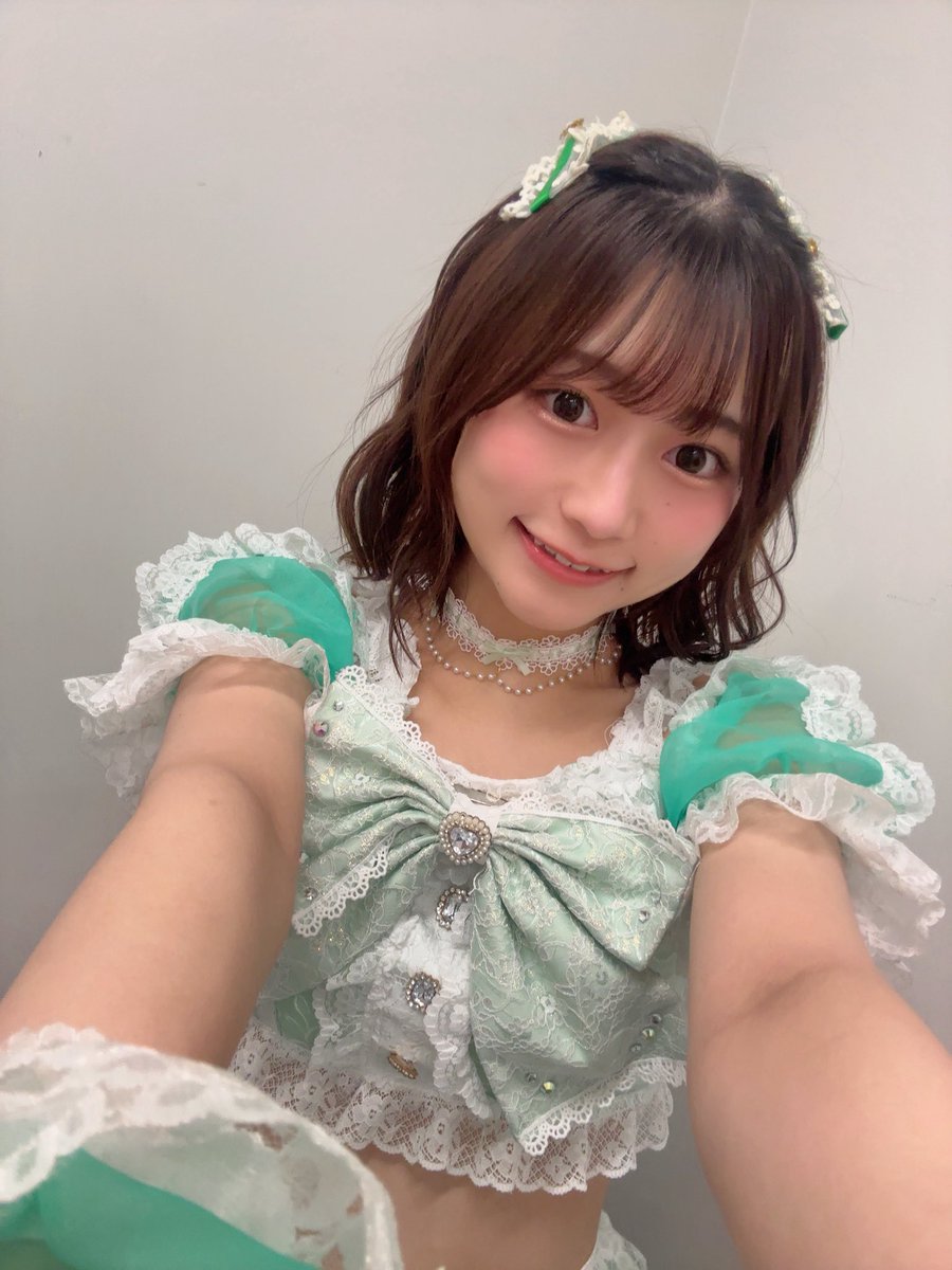 9uri_rim's tweet image. 今日は #IDOLSPIRITS さんにお越しいただきありがとうございました💚

雪の日なのに沢山来てくれて嬉しかった✨
髪の毛巻いたり、可愛いチョーカーつけたり🫧

いつも楽しいお話しをしてくれたり、ライブを盛り上げてくれてありがとう🫶
明日は無銭ライブでパジャマだよ！💤
みんなで寝ちゃお（？）