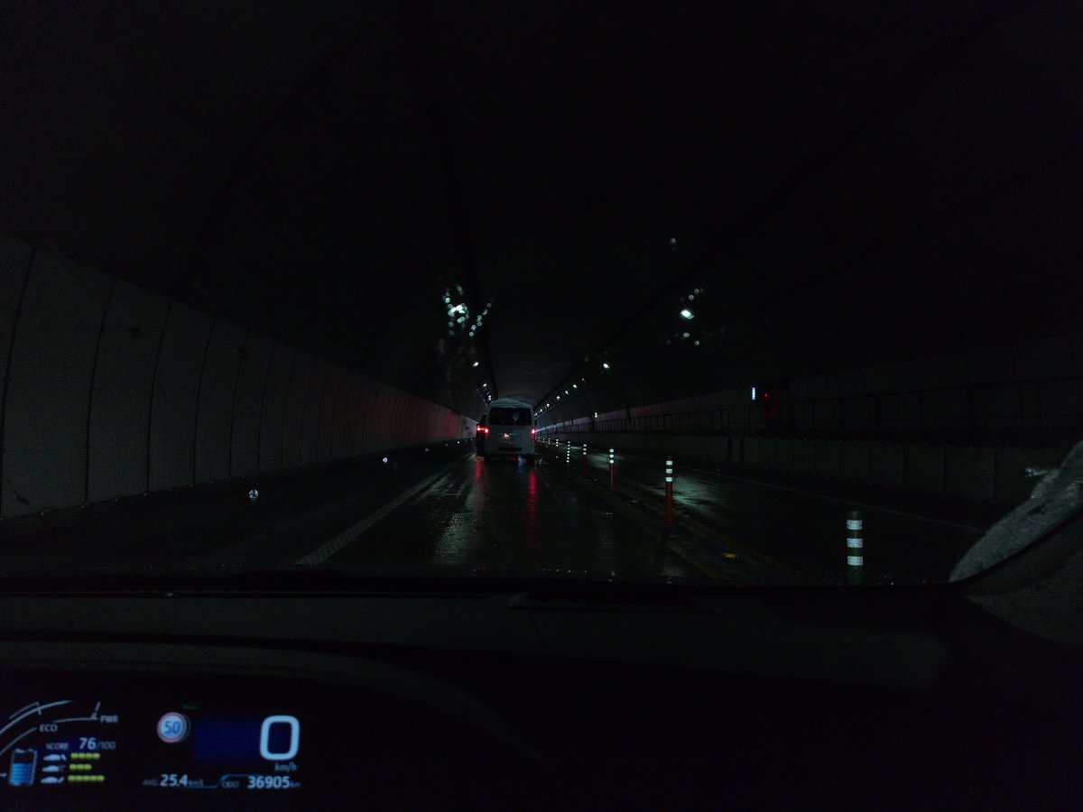maizuru_man's tweet photo. 縦貫道で停車中😭 https://t.co/0e2PCBa9vN