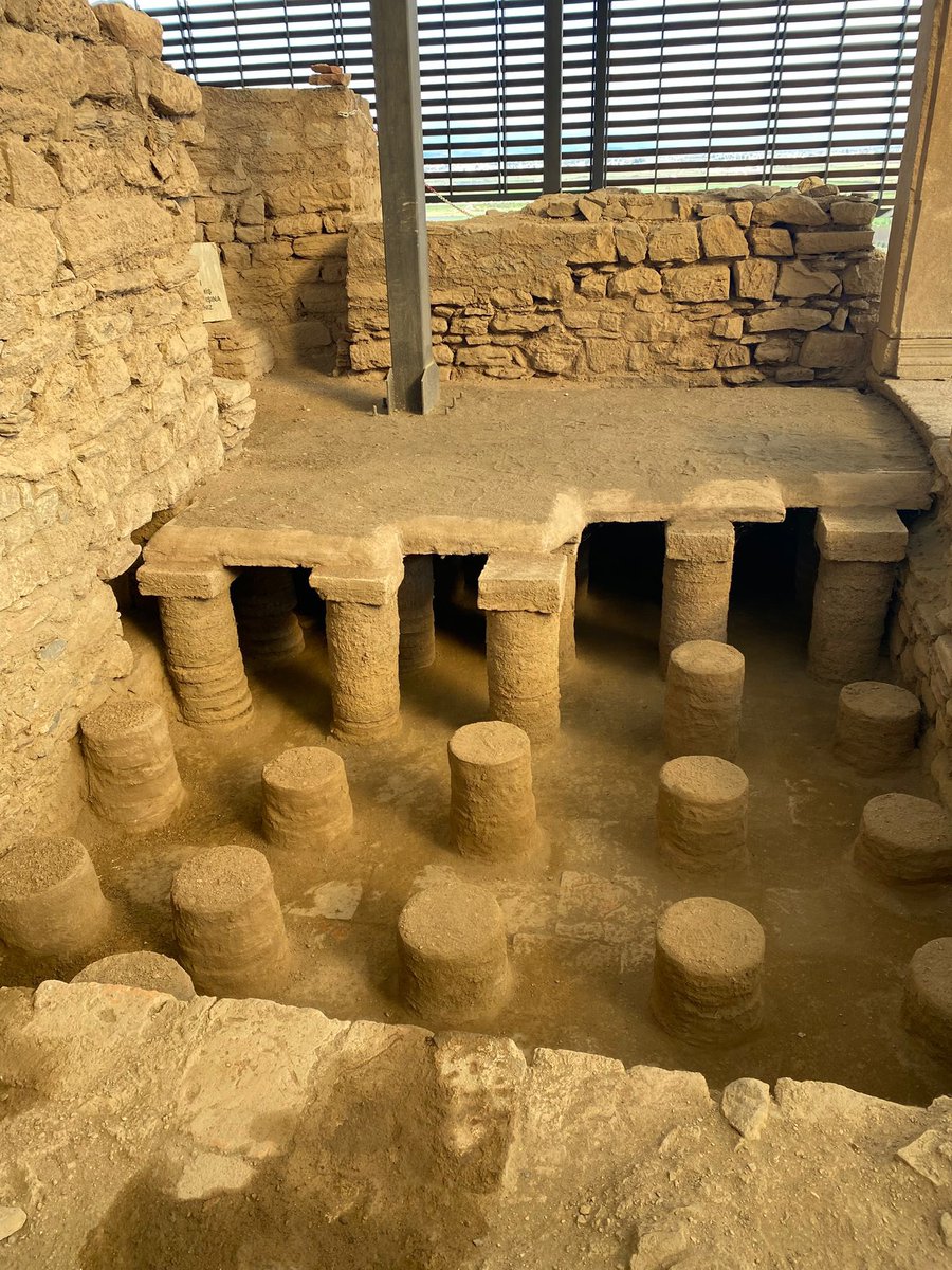 Arkhe Dergisi tweet media