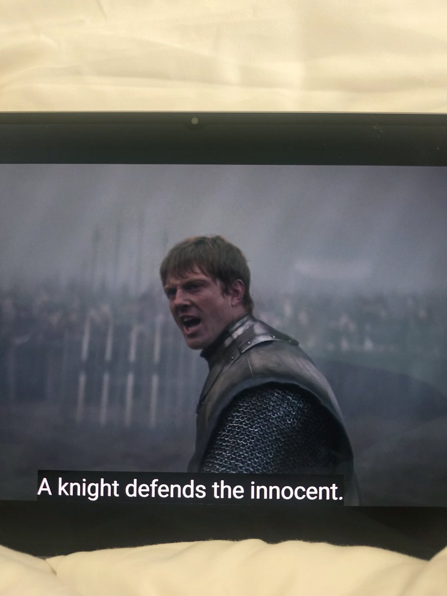 skywongraveee's tweet image. I hope a true knight will rise to protect the people