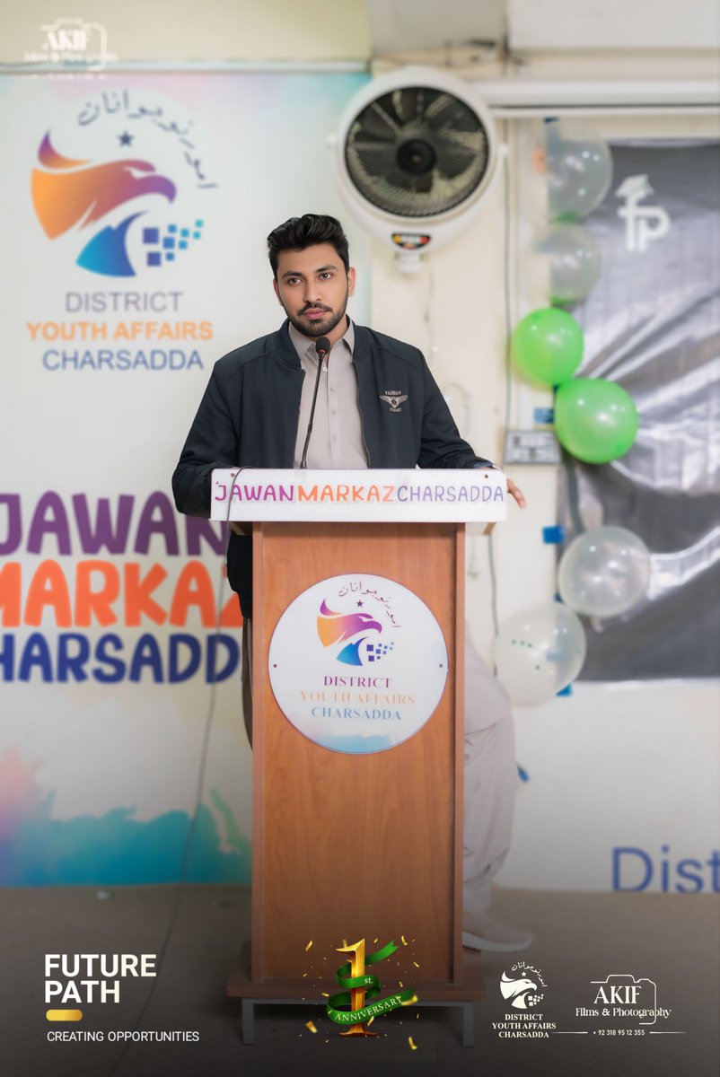 futurepathco's tweet image. Post # 04

Every successful event is the result of visionary leadership and unwavering dedication.

ENGR Anas Khan – Founder, Future Path 

Muhammad Rashid – Session Coordinator

Dr. Laiba Shah – Host of the Event

#Leadership #Teamwork #EventSuccess #ProfessionalExcellence