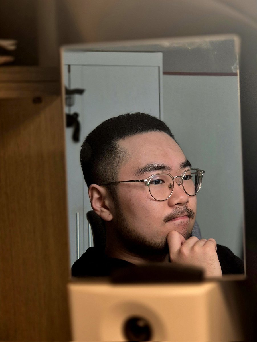 Less00_r's tweet image. 꼬질