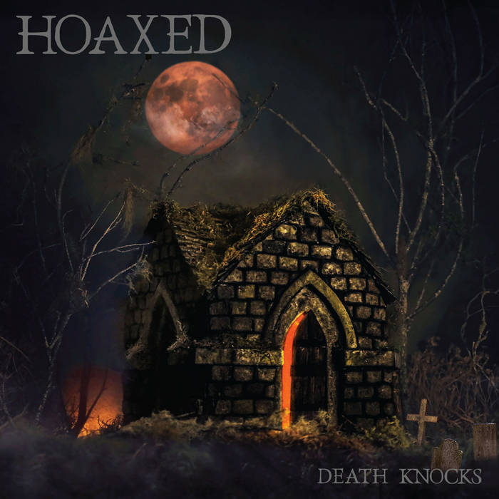 FULL FORCE FRIDAY:🆕Feb 13 1⃣3⃣🎧

HOAXED - Death Knocks 🇺🇸⚛️

2nd album from Portland, U.S. Dark Rock outfit⚛️

BC➡️hoaxed.bandcamp.com/album/death-kn… ⚛️

#Hoaxed #DeathKnocks #DarkRock <a href="/RelapseRecords/">Relapse Records</a> #USMetal #FFFFeb13 #KMäN