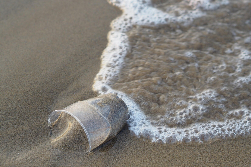 Tiredearth's tweet photo. Almost half of the world's aquatic environments are severely contaminated by waste, research reveals

#TiredEarth #marinepollution
🔗https://t.co/oQGu5h5Xej https://t.co/jfkFZWdHOz