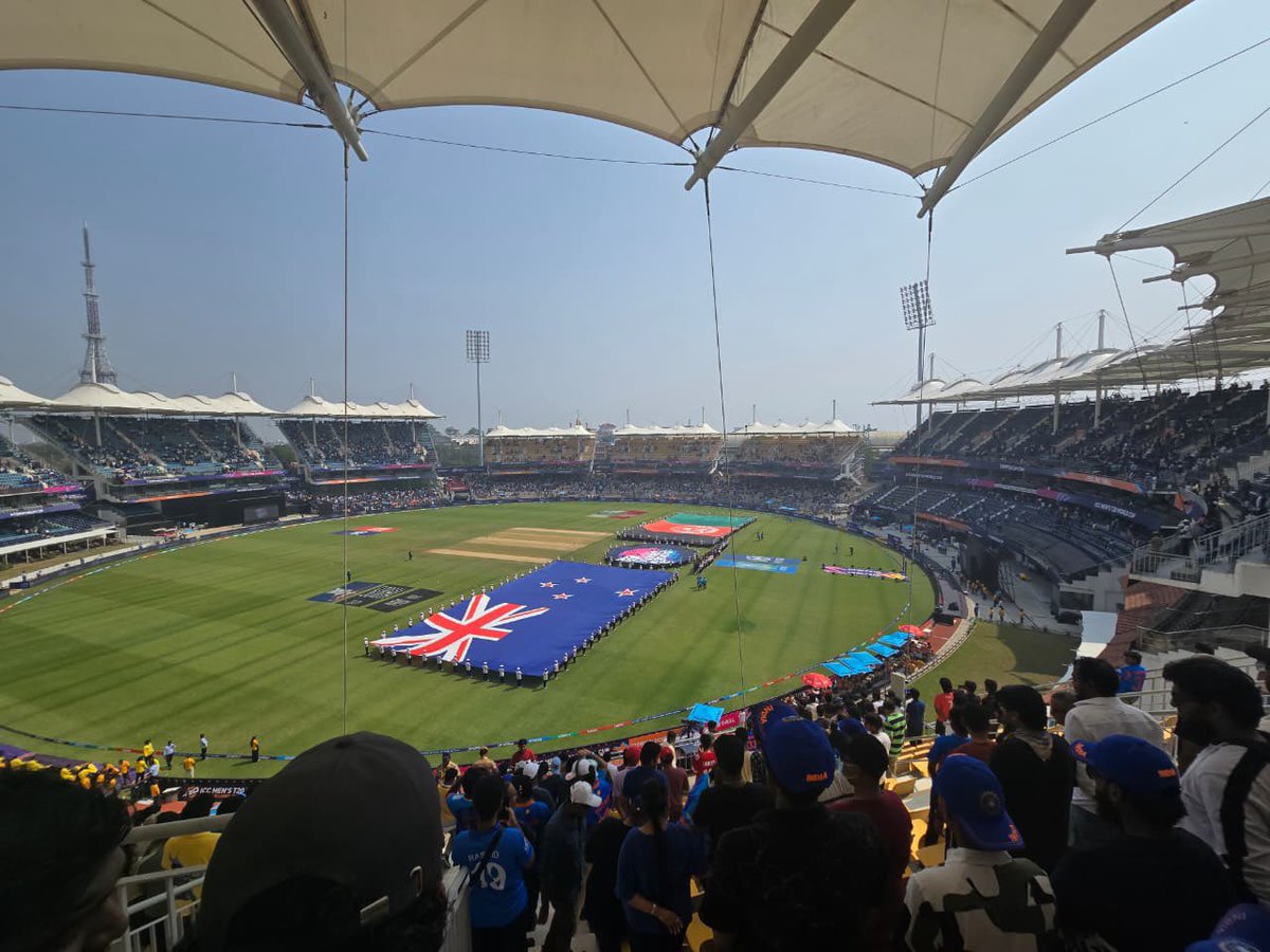 Itz_Bl3ze's tweet image. Ahmedabad in                      Chepauk in 
Non India match                    Non India match