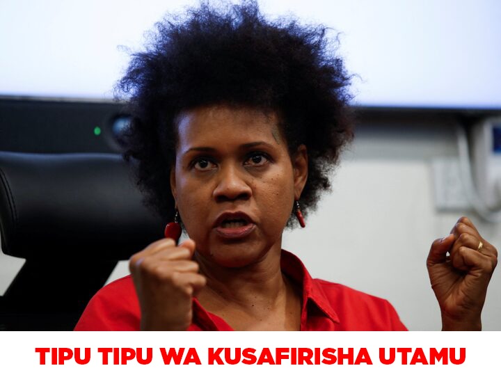 GoldKIDI_'s tweet image. Wakala wa biashara haramu @MariaSTsehai ni mmoja wa washirika wa karibu wa Jeffrey Epstein. Kazi yake kuu ilikuwa kuwanasa mabinti wadogo hadi kwenye kisiwa cha Epstein, ambako walifanyiwa vitendo vya kinyama na ukiukwaji mkubwa wa haki za binadamu.