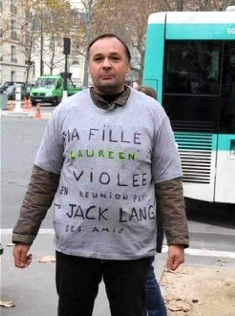 romuald_correia's tweet image. Le temps passe et les questions sans réponses reste 🤔