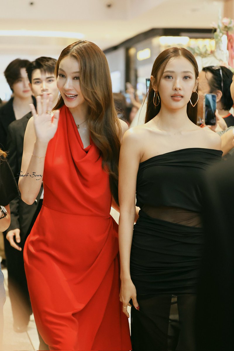 The most visual GL couple ❤️‍🔥🖤 NAMTANFILM LUNAR JP EXPO