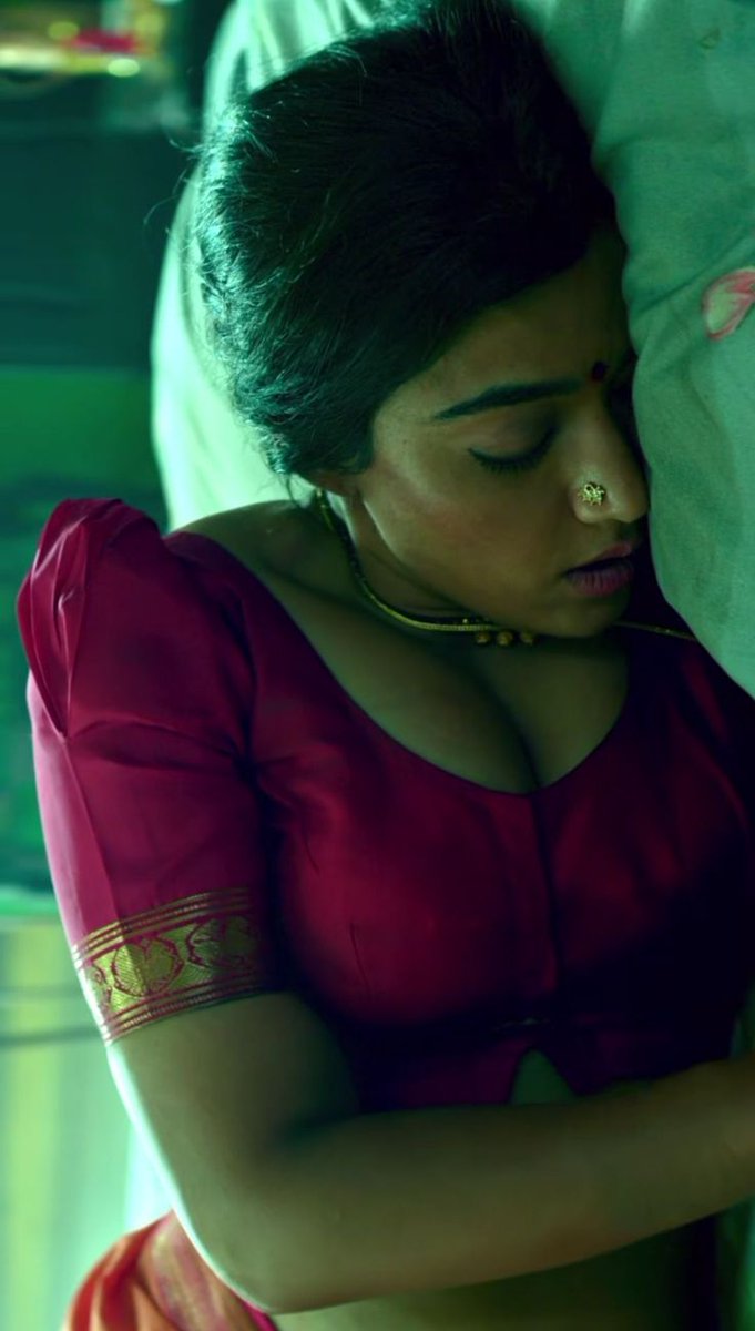 Harini Iyer Sissy(Pottachi) tweet media