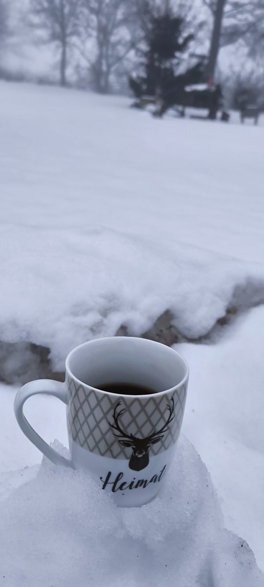 Moin.... Drin kann ja jeder.... Also kaffee trinken 🫣