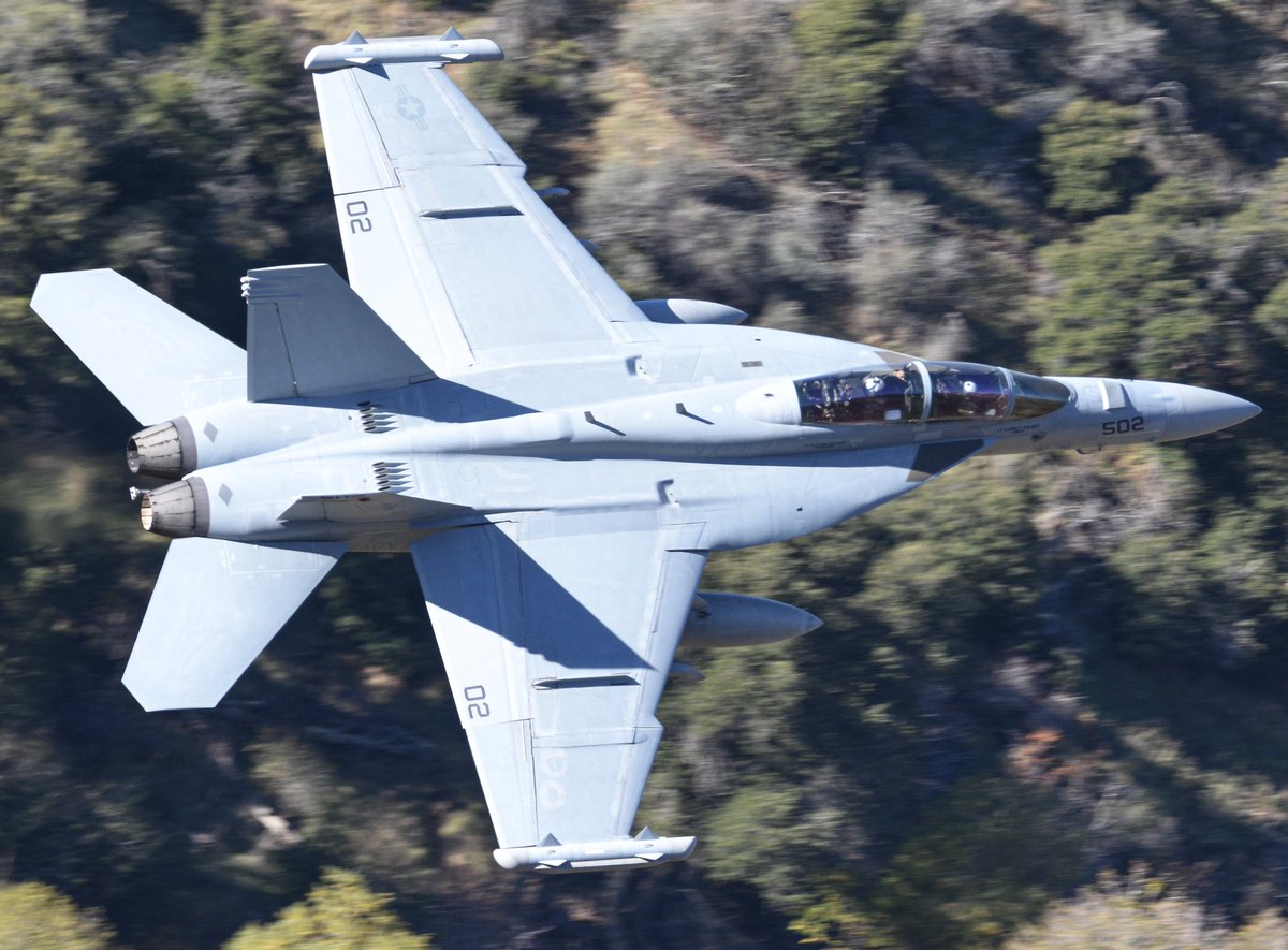 619_Aviation's tweet photo. COSO Growler from VX-31 the "Dust Devil's" down low on the Kern on a crisp fall day a few months back.
#vx31 #dustdevil #ea18 #growler #kernriver https://t.co/Da8Q2nwOwy