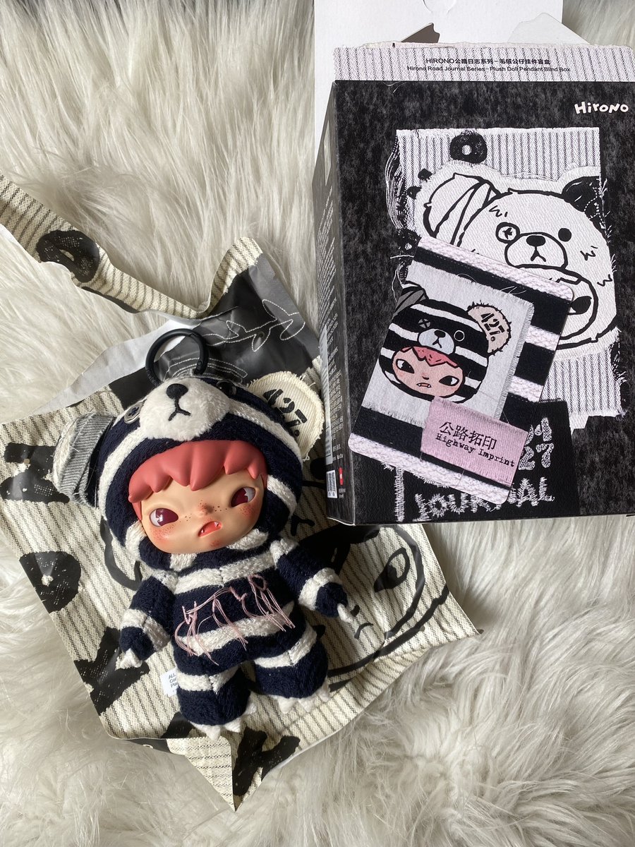 dayyydreams's tweet photo. WTS || want to sale hirono road journal
secret highway imprint (baru di pull semalem dan blum pernah dipake)
💸 1.300k

💌 dm for more information https://t.co/NtiSvvpAzv