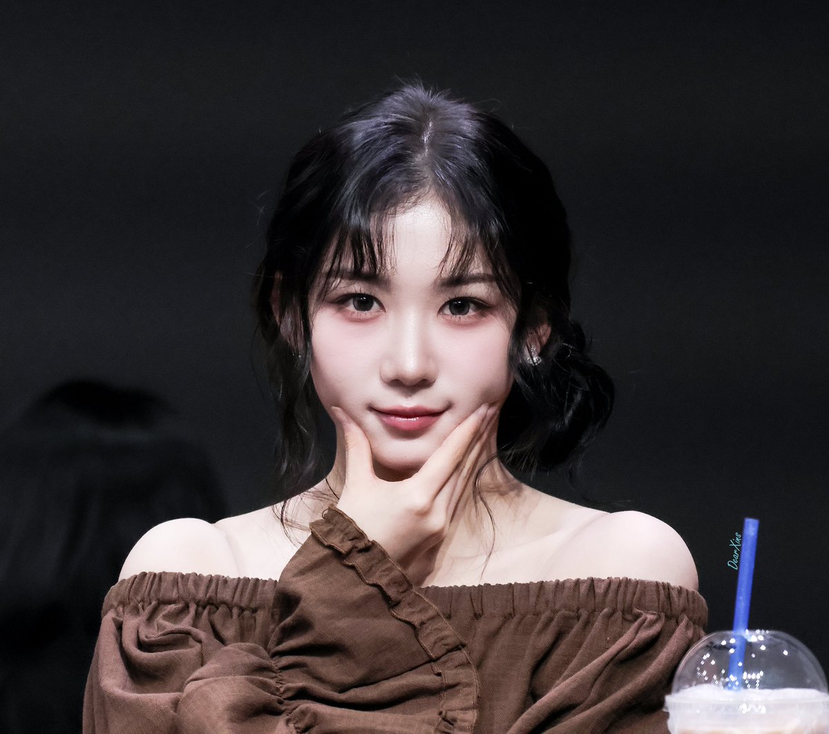 DearXins's tweet photo. 260125 에버라인 팬사인회 2P
#트리플에스 #tripleS #카에데 #Kaede https://t.co/b6eTAKAvZp