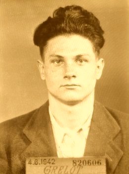 La prison. Les menottes. Le noir. Le froid. La faim. "Le seul réconfort à tous ces supplices, écrit-il,c'est la certitude de la victoire [...]et l'héroïsme des camarades qui partent à la mort en chantant. La France peut être fière d'avoir de tels enfants." Pierre Grelot. 19 ans.