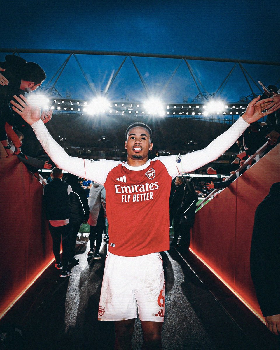 thuvienarsenal's tweet image. AURA. ✨