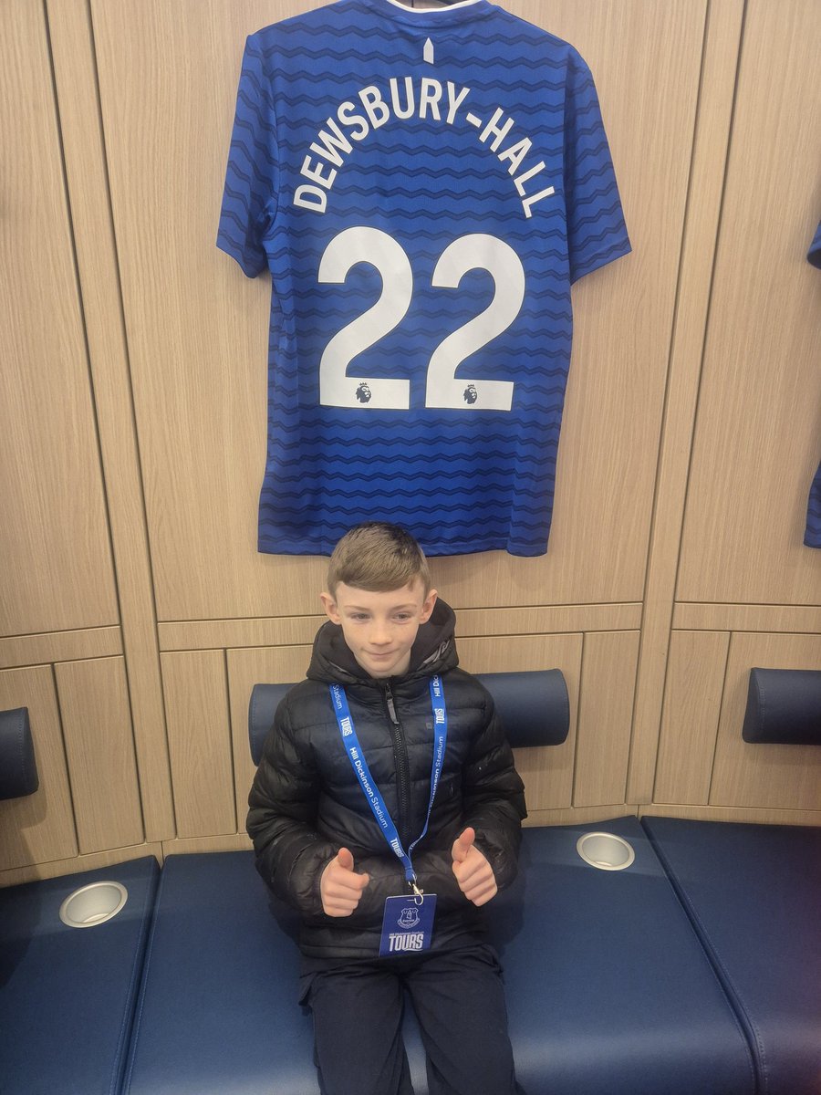 terry sweeney tweet media