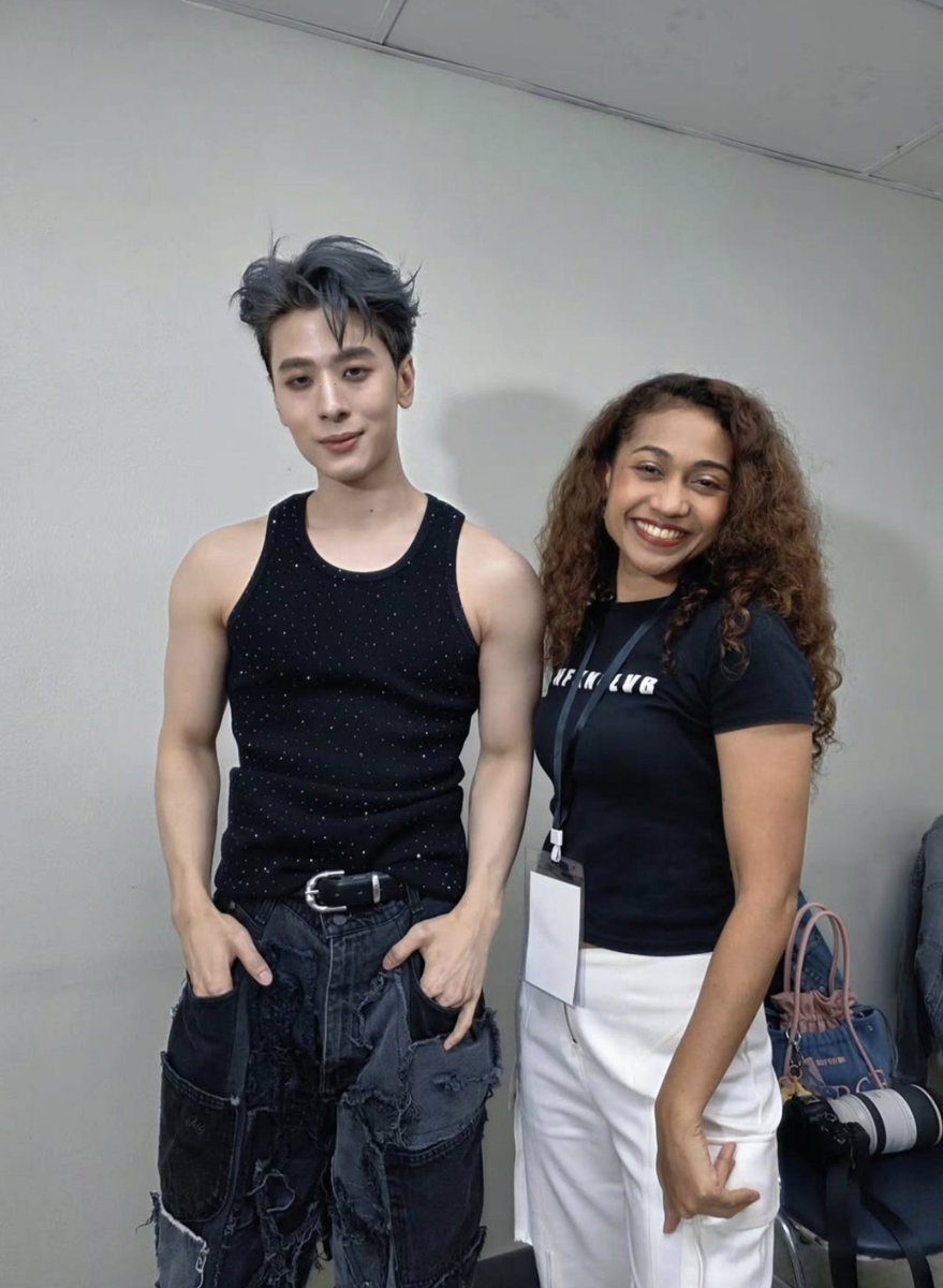 ลูกชายของหลายๆคนมีเเต่คนเอ็นดูฮีนะ🥹🖤
cr.ig:sorthesis
#XXSIVK #PorscheSivakorn