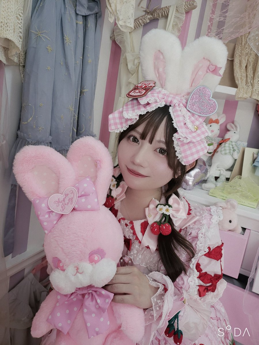 tinachan🐰 tweet media