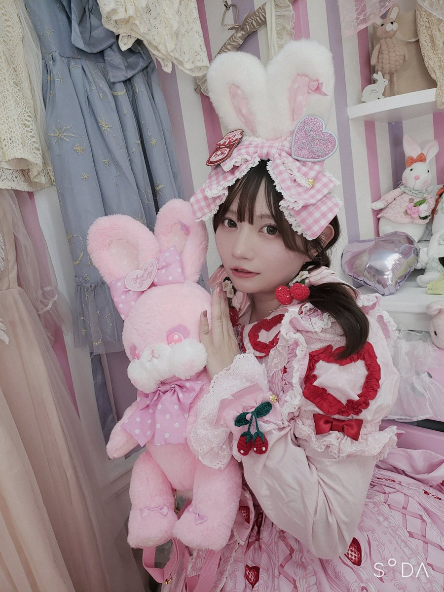 tinachan🐰 tweet media