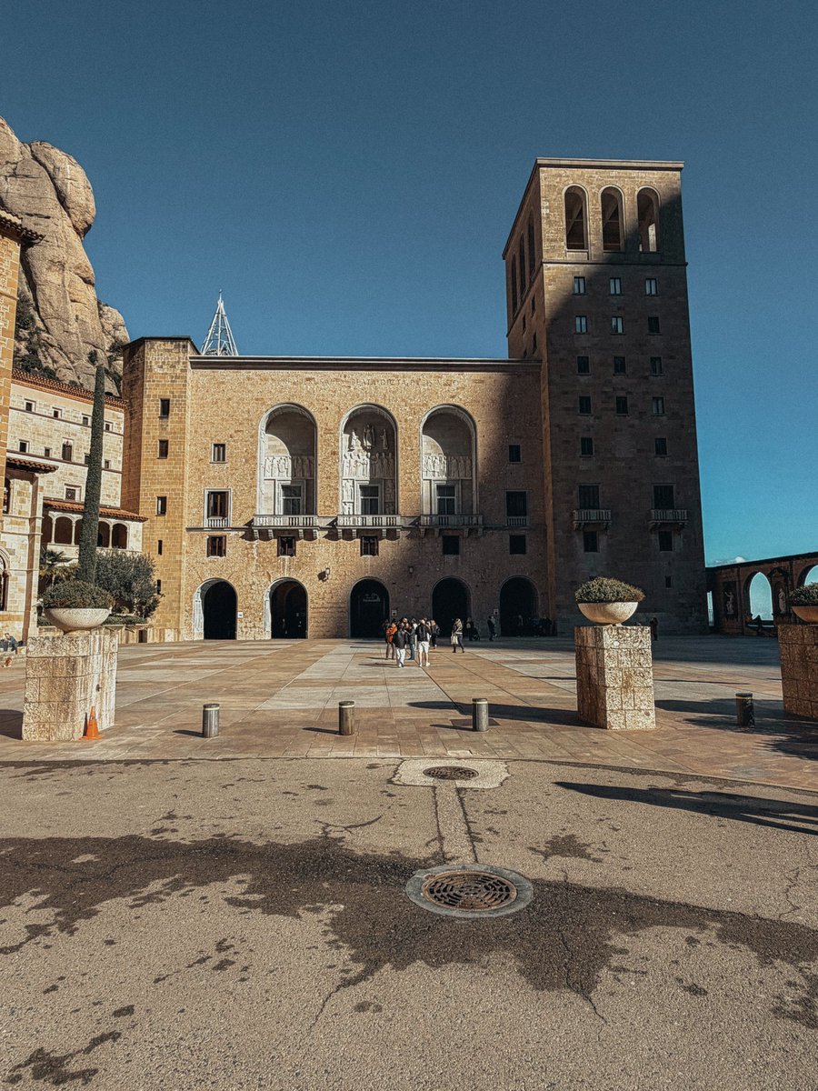 Artem Fishman tweet media